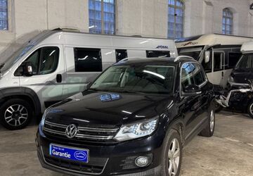 VW Tiguan 127.900 km 11.990 &euro; Karlsruhe 76187