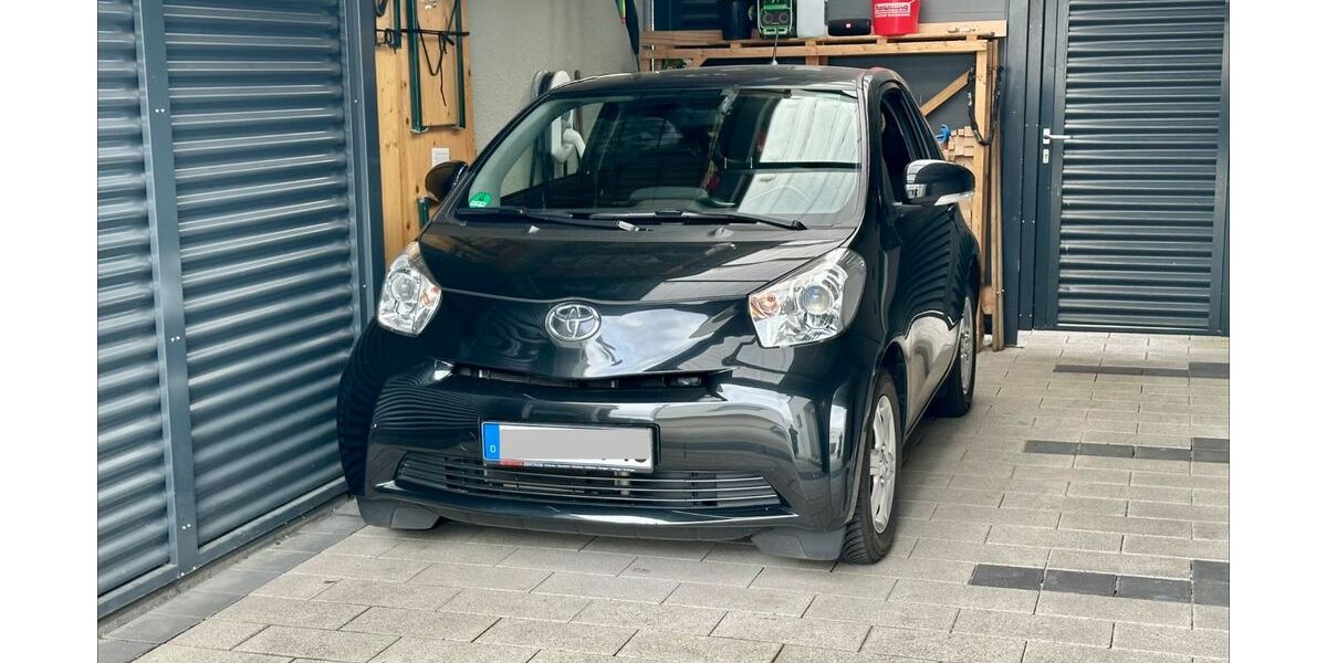 Toyota IQ 39.073 km 6.990 &euro; Karlsruhe 76149