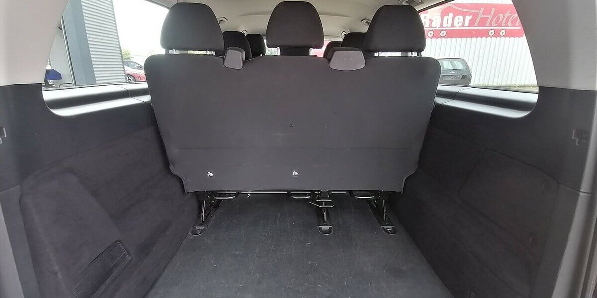 Mercedes-Benz Vito Tourer 114 CDI Extralang Pro 8 Sitze Klima 78.000 km 27.998 &euro; Landau 76829