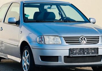 VW Polo 96.000 km 1.899 &euro; Au am Rhein 76474