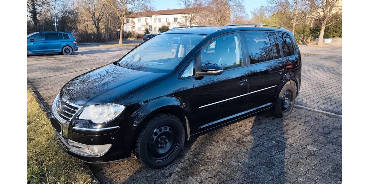 VW Touran 145.000 km 12.000 &euro; Ispringen 75228