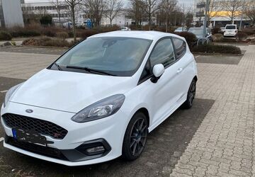 Ford Fiesta 30.000 km 19.499 &euro; Ettlingen 76275
