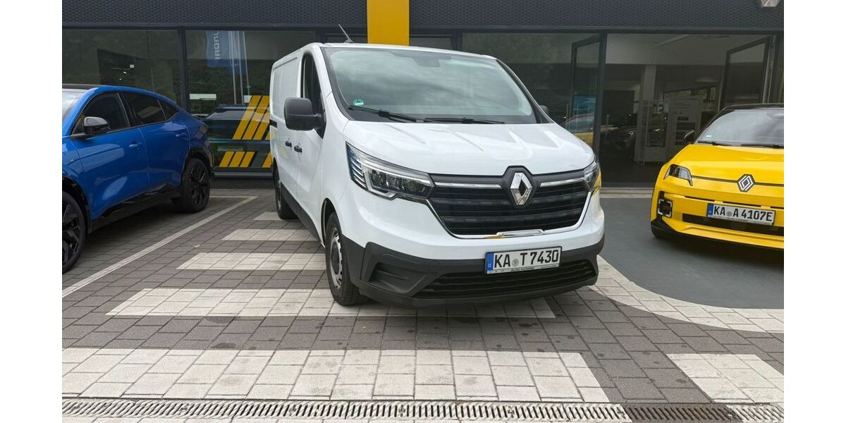 Renault Trafic 12.500 km 26.990 &euro; Ettlingen 76275