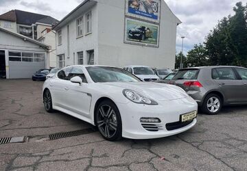 Porsche Panamera 128.200 km 24.950 &euro; Pforzheim 75179