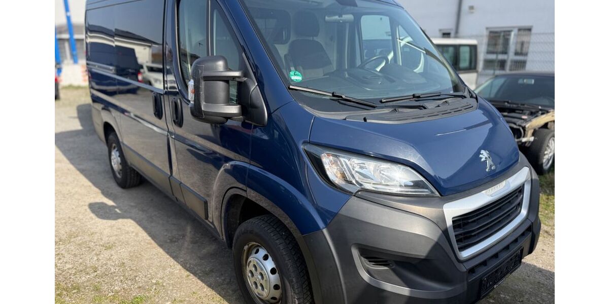 Peugeot Boxer 182.000 km 12.590 &euro; Graben-Neudorf 76676