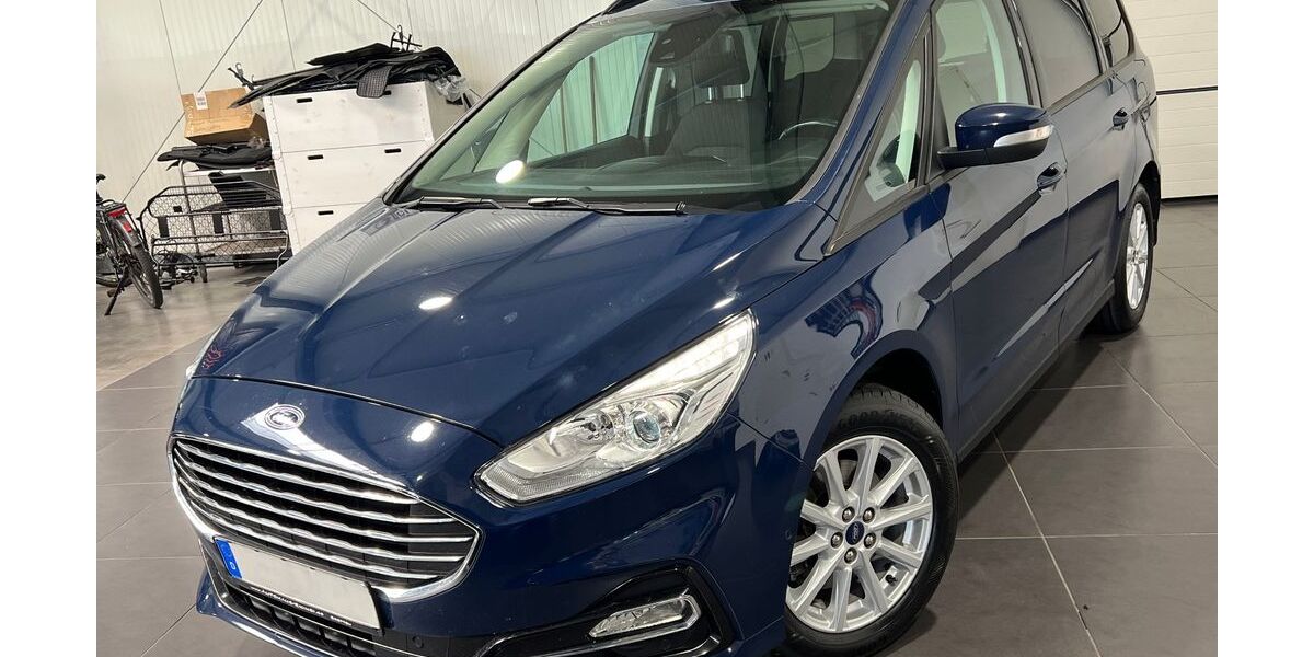 Ford Galaxy 89.000 km 23.995 &euro; Bretten 75015