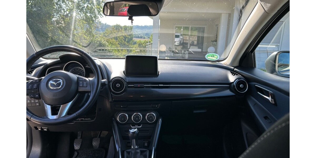 Mazda 2 69.880 km 11.490 &euro; Remchingen 75196