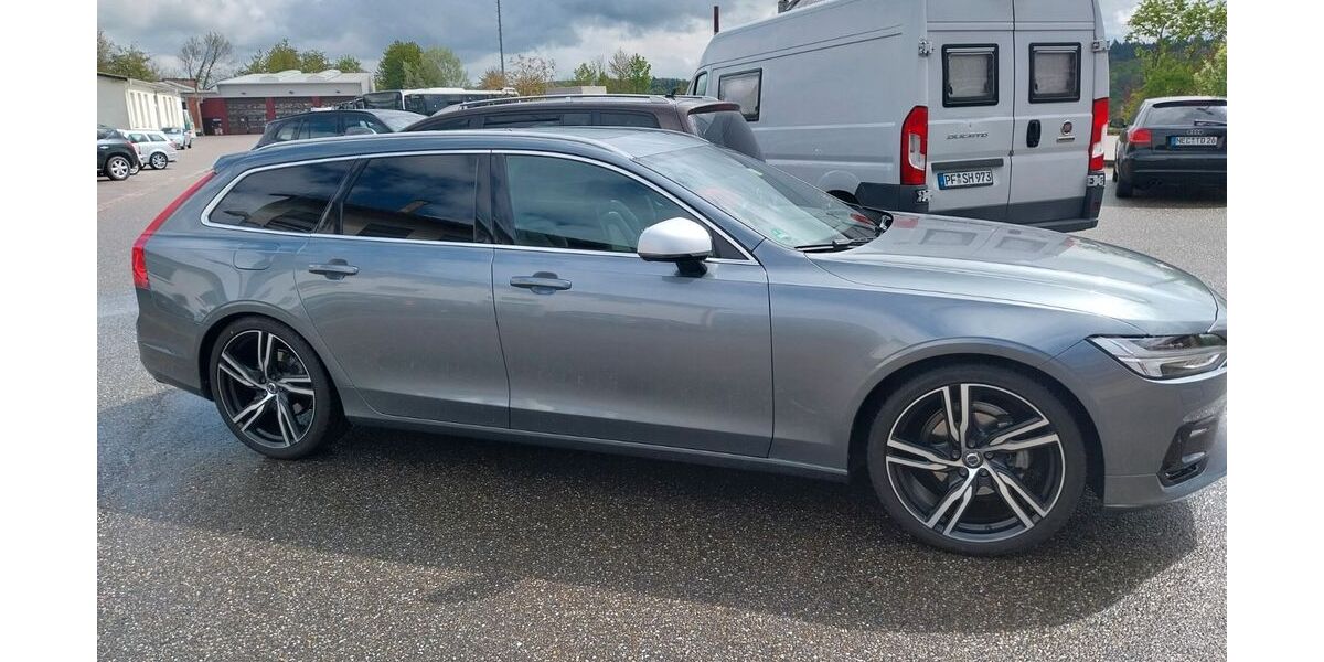 Volvo V90 85.000 km 24.700 &euro; Pforzheim 75180