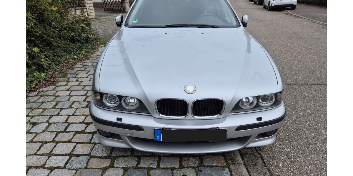 BMW 528 242.682 km 4.500 &euro; Karlsruhe 76189