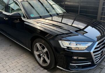 Audi A8 230.000 km 32.900 &euro; Stutensee (Karlsruhe) 76297