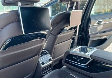 BMW 740 143.000 km 32.130 &euro; Karlsruhe 76199