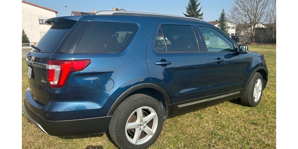 Ford Explorer 185.000 km 14.000 &euro; Waghäusel 68753