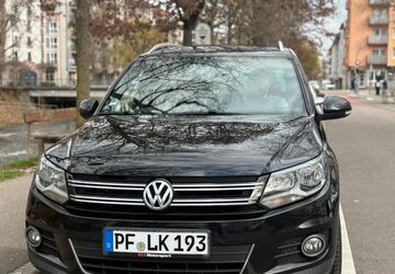 VW Tiguan 203.000 km 12.500 &euro; Pforzheim 75181