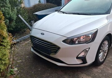 Ford Focus 92.500 km 11.999 &euro; Bruchsal 76646