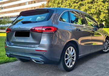 Mercedes-Benz B 200 74.000 km 22.500 &euro; Karlsruhe 76185