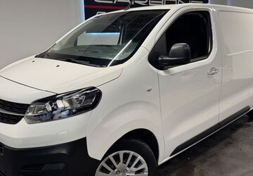 Opel Vivaro 97.241 km 14.400 &euro; Bretten 75015