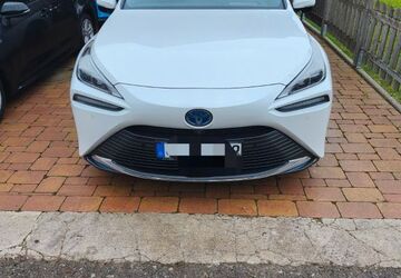 Toyota Mirai 21.000 km 20.199 &euro; Karlsruhe 76149