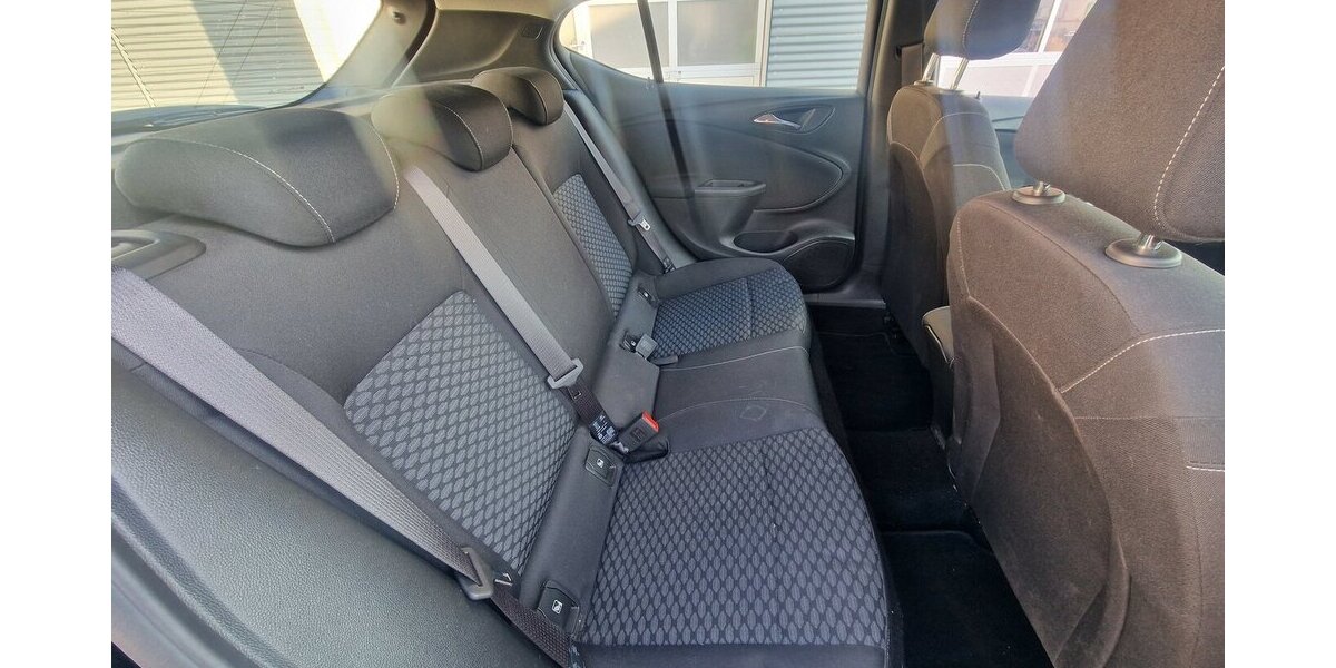 Opel Astra 1.5 D Edition Klimaautomatik NAVI LED 52.000 km 14.998 &euro; Landau 76829