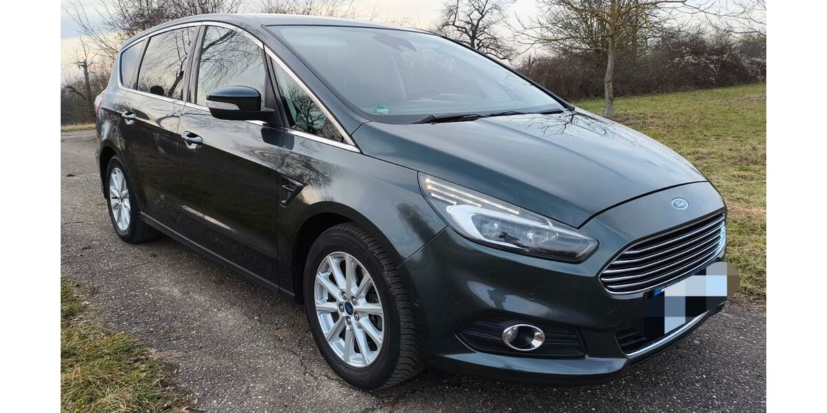 Ford S-Max 215.275 km 9.500 &euro; Pforzheim 75173