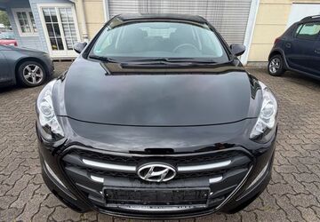 Hyundai i30 73.000 km 8.999 &euro; Pforzheim 75179