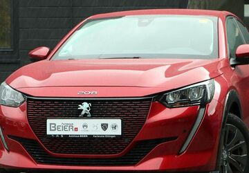 Peugeot 208 27.330 km 14.380 &euro; Karlsruhe 76131