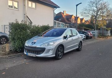 Peugeot 308 153.000 km 3.950 &euro; Landau 76829