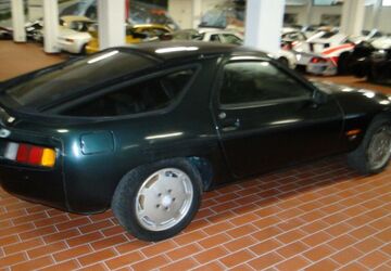Porsche 928 73.000 km 17.900 &euro; Karlsruhe 76139