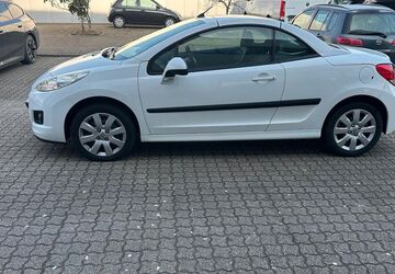 Peugeot 207 147.500 km 2.999 &euro; Bornheim 76879