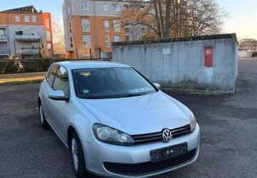 VW Golf 104.000 km 6.000 &euro; Rheinstetten 76287