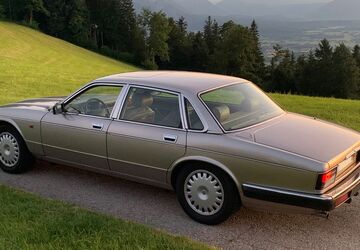 Jaguar XJ40 290.000 km 5.900 &euro; Pforzheim 75177
