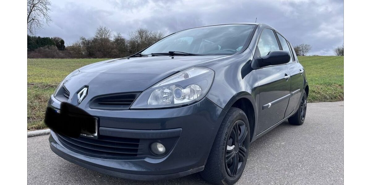 Renault Clio 139.231 km 3.350 &euro; Pforzheim 75175
