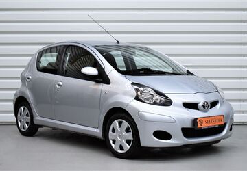 Toyota Aygo (X) 13.700 km 10.990 &euro; Forst 76694