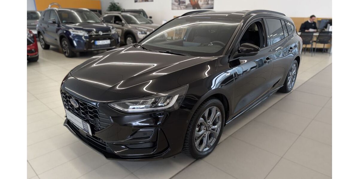 Ford Focus 7.300 km 20.990 &euro; Landau 76829