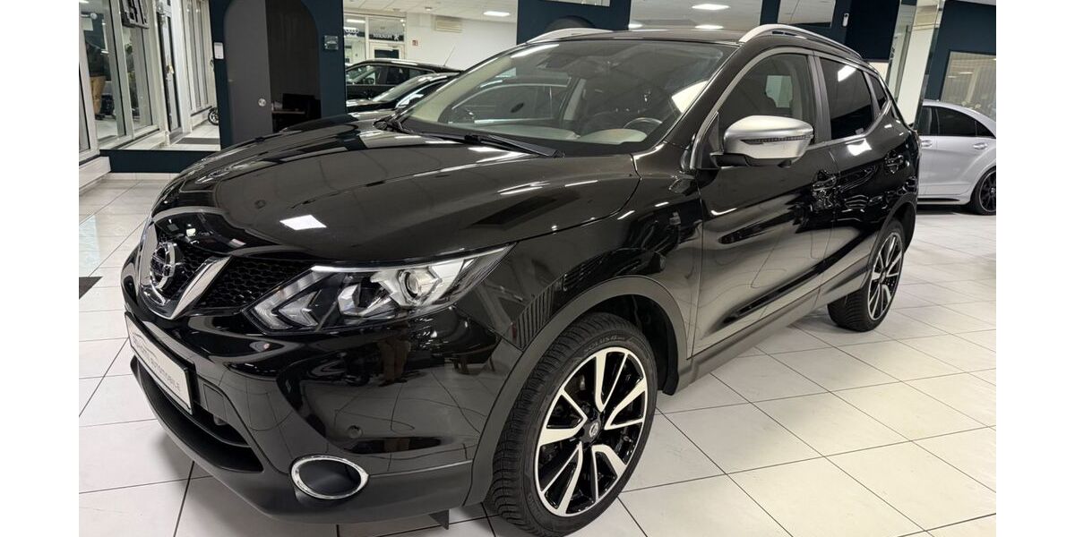 Nissan Qashqai 82.000 km 12.698 &euro; Pforzheim 75179