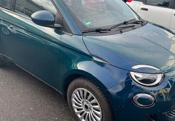 Fiat 500e 8.980 km 22.990 &euro; Rastatt 76437