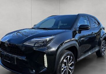 Toyota Yaris Cross 9.733 km 26.480 &euro; Karlsruhe 76227