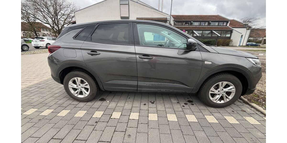 Opel Grandland (X) 124.000 km 11.999 &euro; Stutensee 76297