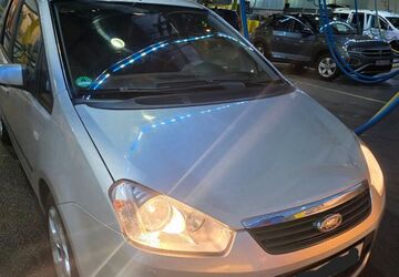 Ford C-Max 195.982 km 2.850 &euro; Gernsbach 76593