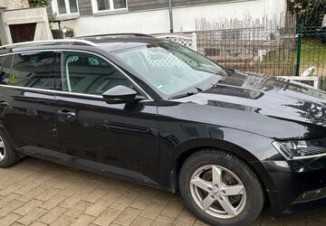 Skoda Superb 154.000 km 15.500 &euro; Oberhausen 68794