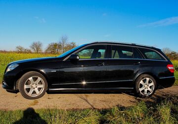 Mercedes-Benz E 250 209.000 km 8.400 &euro; Karlsruhe 76187