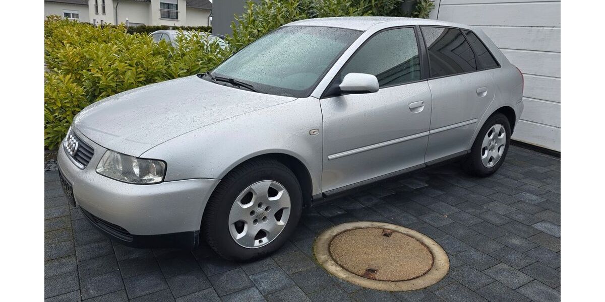 Audi A3 227.000 km 2.200 &euro; Pforzheim 75180
