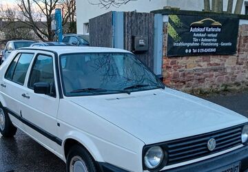 VW Golf 121.000 km 2.699 &euro; Karlsruhe 76131