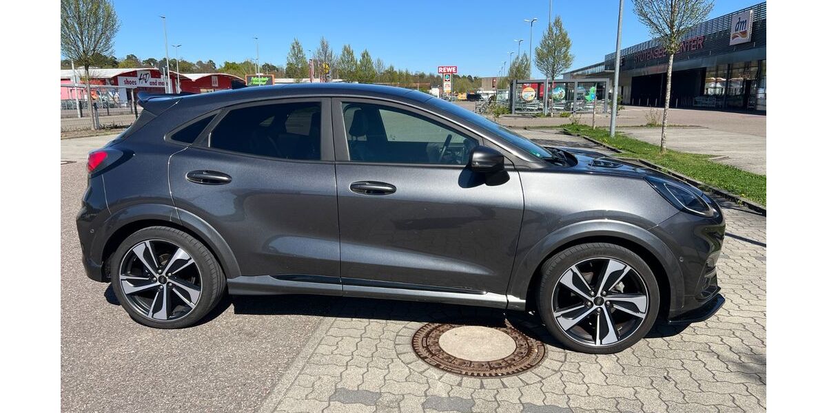 Ford Puma 45.000 km 17.950 &euro; Karlsruhe 76131