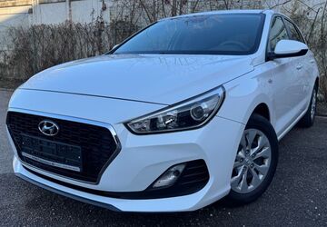 Hyundai i30 51.100 km 12.950 &euro; Karlsruhe 76187