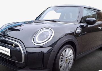 Mini Cooper SE 20.301 km 23.990 &euro; Germersheim 76726