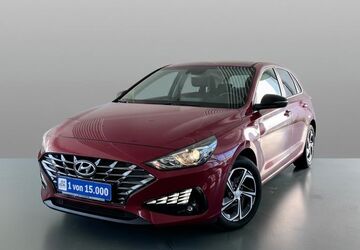 Hyundai i30 27.613 km 18.450 &euro; Karlsruhe 76227