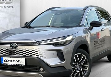 Toyota Corolla Cross 3.200 km 40.777 &euro; Hördt 76771