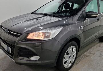 Ford Kuga 98.800 km 10.650 &euro; Landau 76829