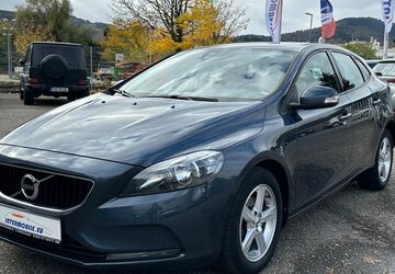 Volvo V40 77.411 km 13.090 &euro; Gernsbach 76593