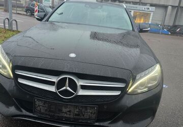 Mercedes-Benz C 250 385.990 km 7.400 &euro; Karlsruhe 76185